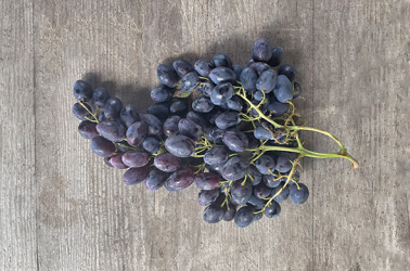 Picture of Grapes - black Lavelle 225g